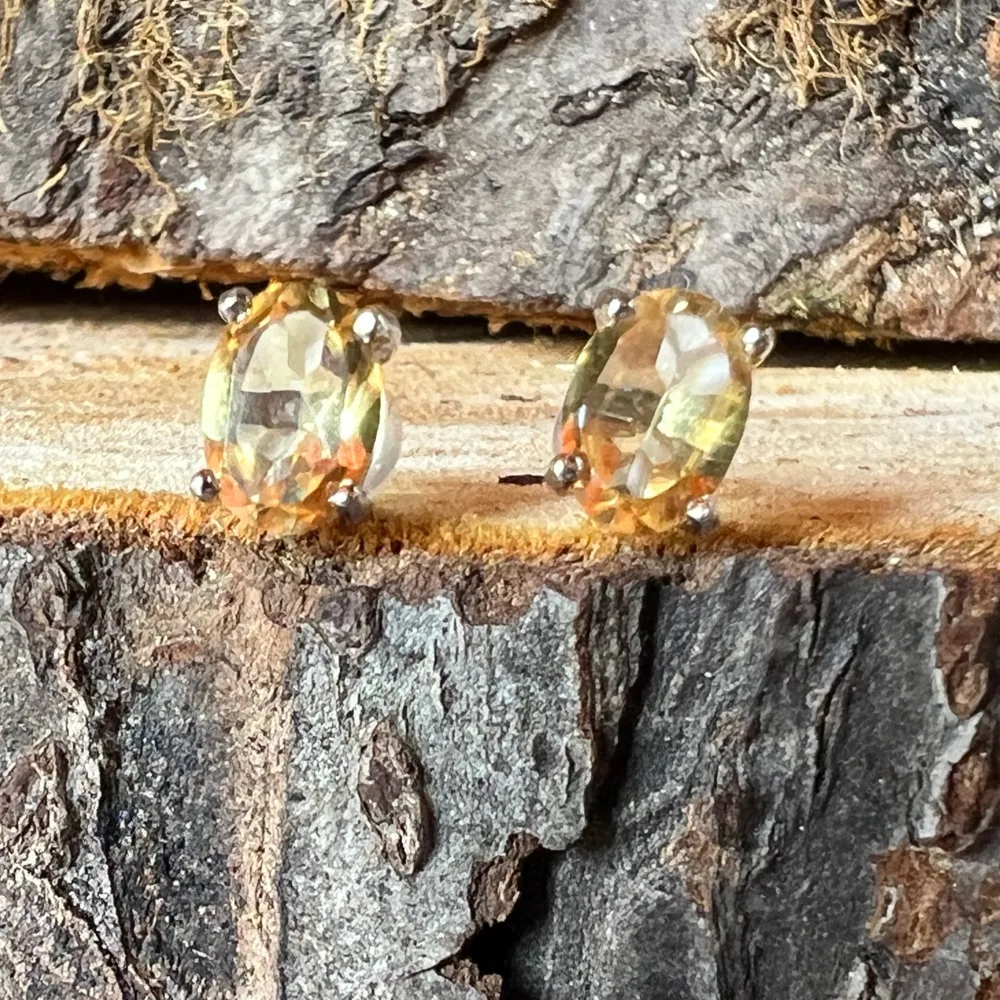 Cytrin Stud 5 * 7 mm kolczyki srebra