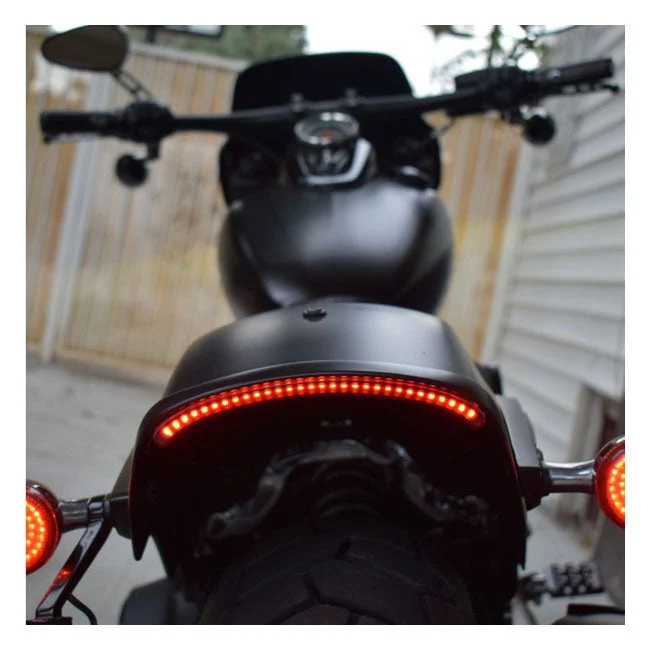Custom Dynamics Tylne światło LED w stylu FXFB Fat Bob